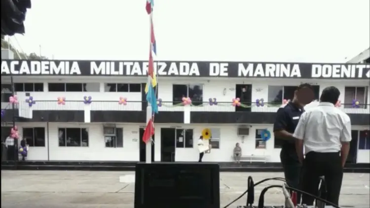 MC pide regular escuelas militarizadas en el país