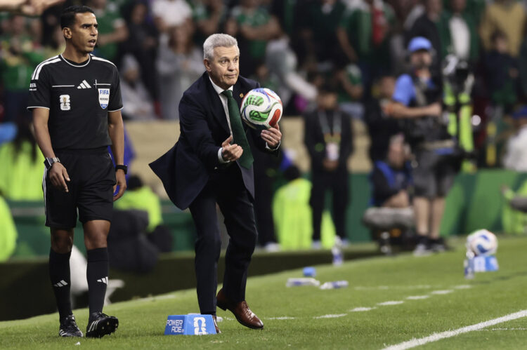 Javier Aguirre justifica derrota de México ante Inglaterra en el Mundial