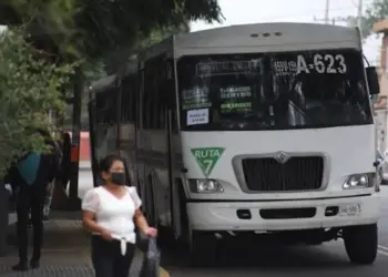 Ataque a autobús deja pasajero muerto en Oaxaca