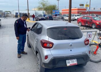 Avanza regularización de choferes de plataforma