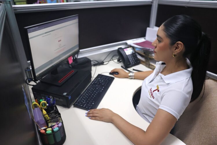 Abren registro para becas a hijos de burócratas