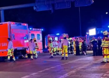 Tragedia en Berlín: un fallecido tras atropello masivo