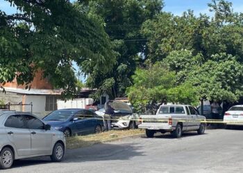 Aseguran camioneta vinculada a desaparición de victorense
