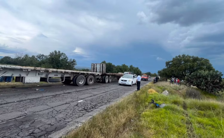 Choque múltiple deja cuatro muertos en Edomex