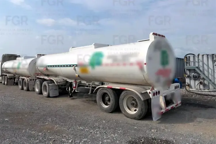 Asegura FGR 373 mil litros de combustible