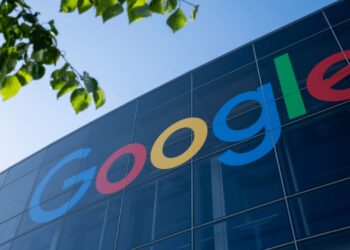 Europa confirma multa de 4,125 millones de euros a Google por monopolio