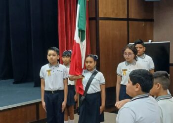 Victoria Estefanía: Orgullo victorense recibe Medalla Guadalupe Victoria y se gradúa con honores