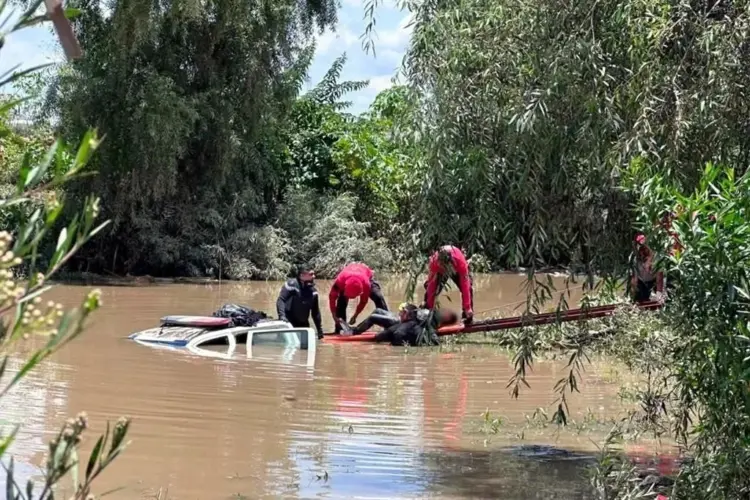 Cuatro fallecidos por intensas lluvias en Puebla