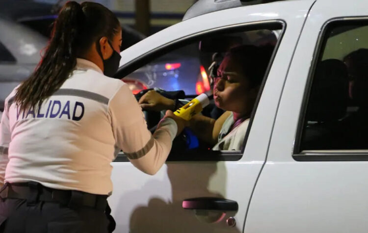 Realizan operativo antialcohol en Madero