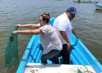 Pescadores exigen apoyos federales pendientes