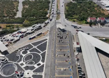 Analizan operar 24 horas el Puente III Nuevo Laredo