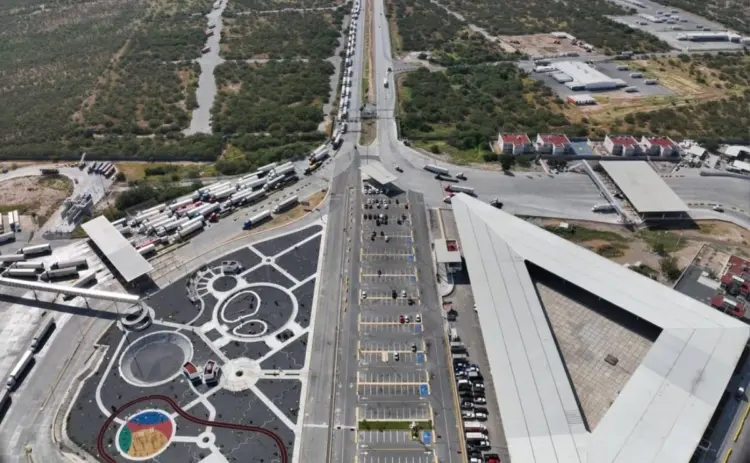 Ampliarán Puente del Comercio Mundial hasta dieciocho carriles