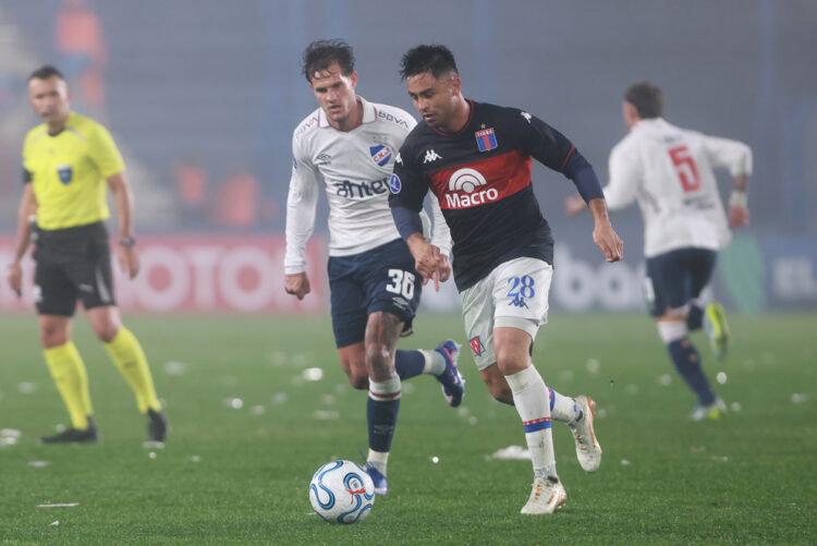 Tigre vence 3-0 a Nacional en la Copa Sudamericana