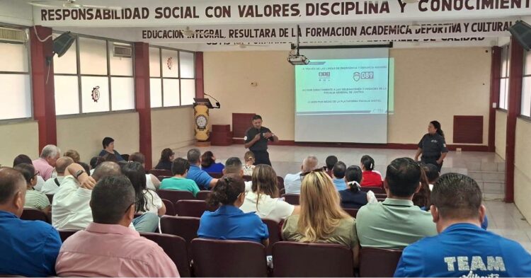 Orientan a estudiantes contra extorsión