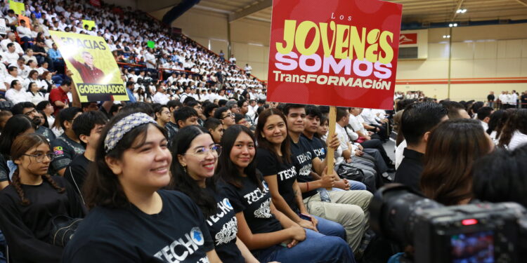 Pone Américo Villarreal a juventud al centro de las políticas públicas en Tamaulipas
