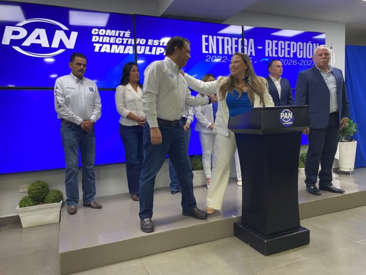 “No voy a estorbar, pero tampoco desapareceré del PAN”: Cantú Galván al entregar las riendas