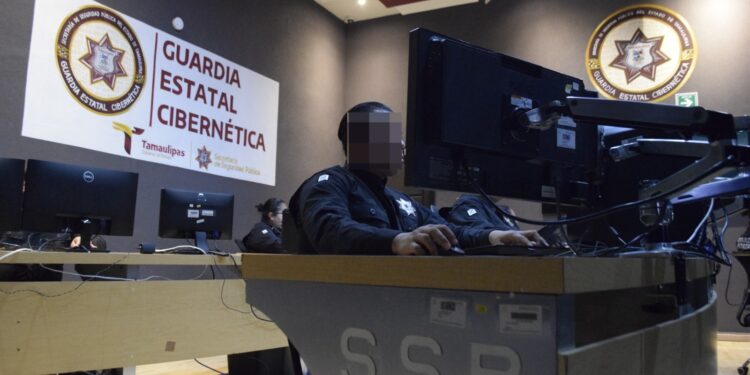 Alertan sobre sitios falsos de gestión de becas y programas sociales