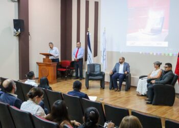 Realiza la UAT foro de análisis sobre derechos de las audiencias en Tampico
