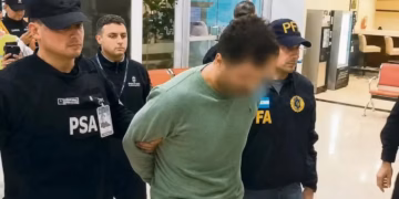 Jueza dicta prisión preventiva a contralmirante Farías Laguna por delincuencia organizada