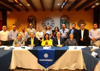 Dialoga Secretario de Finanzas Carlos Irán Ramírez con COPARMEX-Matamoros