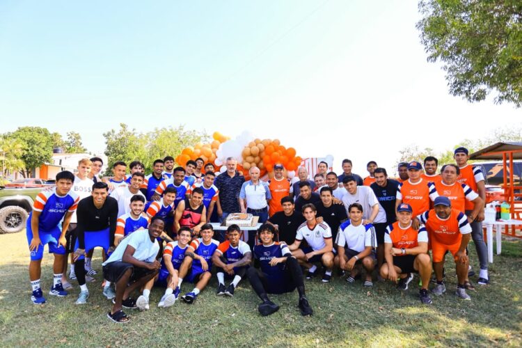 Celebra el Club Correcaminos de Futbol de la UAT el 46 aniversario