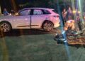 Motociclista herido al estrellarse contra un auto Audi en el Libramiento Naciones Unidas