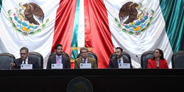 Comisión de Vigilancia recibe estados financieros auditados de 35 universidades públicas