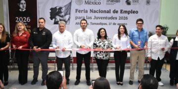Lleva STPS oferta de 550 plazas a Altamira mediante la Feria del Empleo