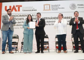 Reconoce UAT trayectoria judicial de su distinguida egresada Xóchitl Almendra Hernández Torres