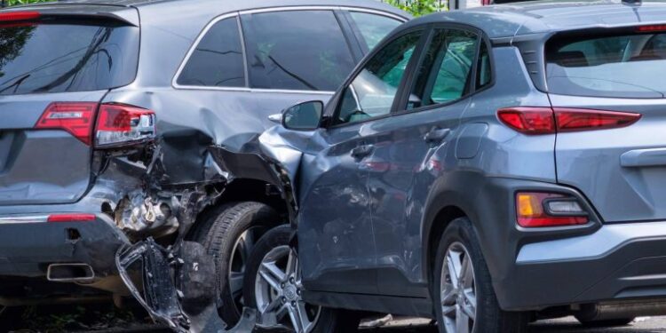 Buscan establecer límite para indemnización o finiquitar resolución de siniestros de autos