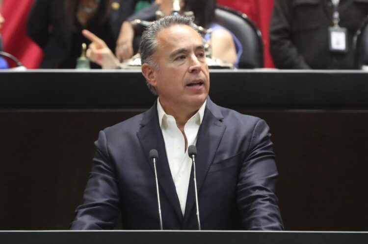 Plantean educación financiera obligatoria desde la educación básica y media superior