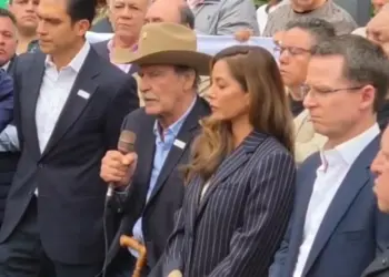 Fox afirma que salvó a AMLO después del desafuero