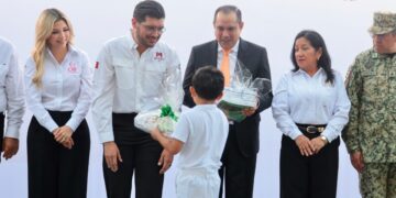 Carlos Irán Ramírez arranca en Matamoros el ciclo escolar con representación del gobernador