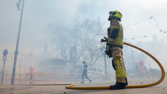 Explosión de cohetes deja más de 40 heridos en Noáin