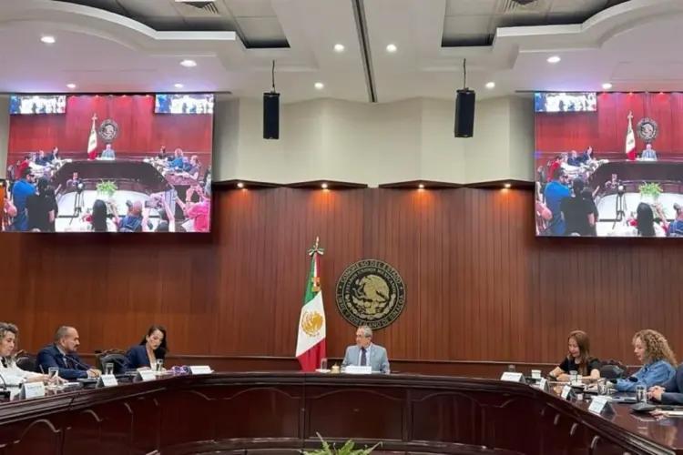 Espera Sinaloa “instruciones” para elegir gobernador interino