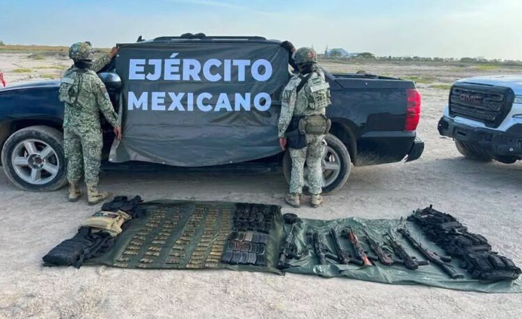 Aseguran arsenal y vehículos en tres municipios tamaulipecos