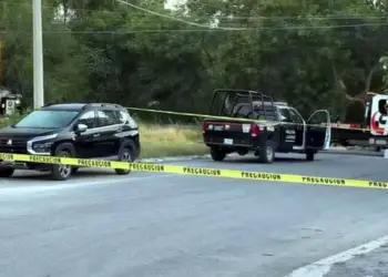 Asesinan a hombre al bajar de camioneta en Nuevo León