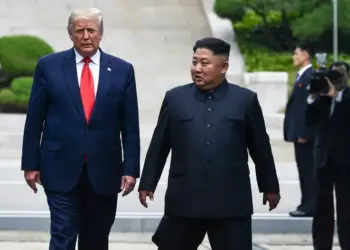 Trump presume acercamiento con Kim Jong-un
