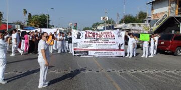 Trabajadores del IMSS-Bienestar protestan en Reynosa