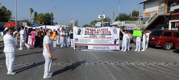 Trabajadores del IMSS-Bienestar protestan en Reynosa