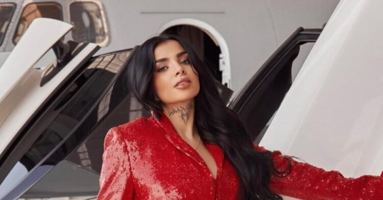 Karely Ruiz responde a burlas de Alfredo Adame tras robo