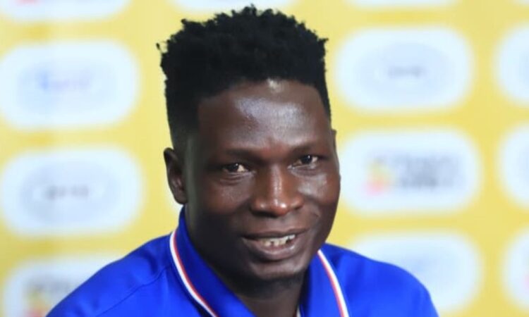 Luto en el fútbol: fallece David Owori tras violento ataque