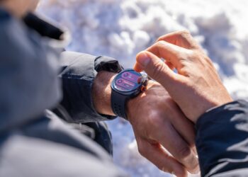 Sebastián Álvarez desafía la gravedad con el Galaxy Watch Ultra2