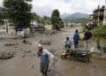 Avalancha en Nepal deja graves daños y zonas sin energía