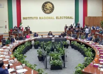 Exigen al INE frenar actos anticipados de Morena