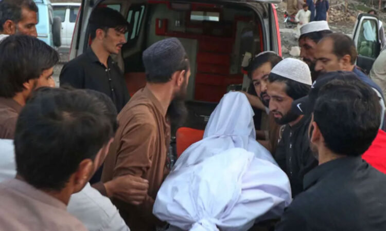 Pakistán recupera nueve cuerpos tras tragedia en Broad Peak