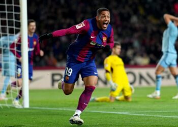 Alineaciones de Osasuna contra FC Barcelona: cómo puede construirse un partido de duelos, presión y paciencia