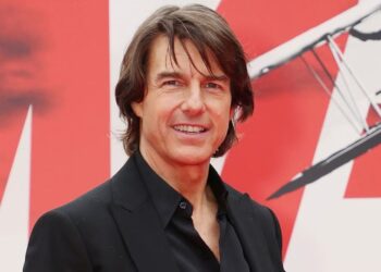 El sorprendente cameo de Tom Cruise en 'Demasiado jóvenes para morir'