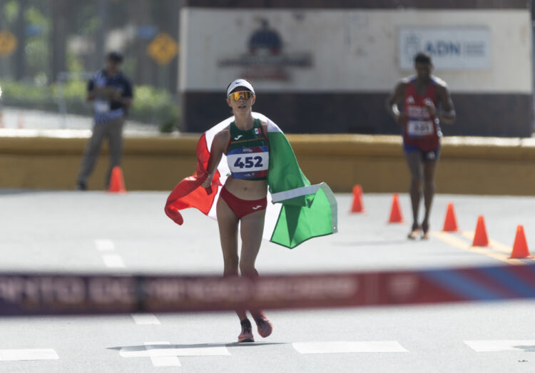 México celebra otro oro con Alegna González en Santo Domingo