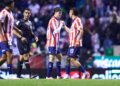 Chivas evita la derrota y empata con Puebla en Liga MX